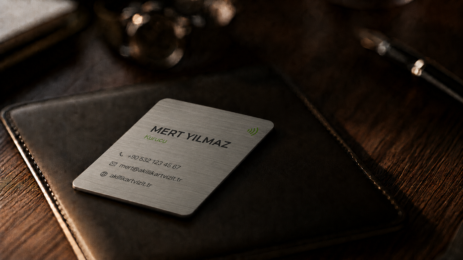 Gümüş Metal NFC Akıllı Kartvizit